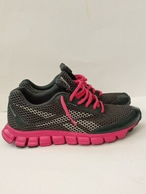 Reebok Smoothflex Women's Dark Grey and Pink Lace Up Mesh Sneakers Size 10